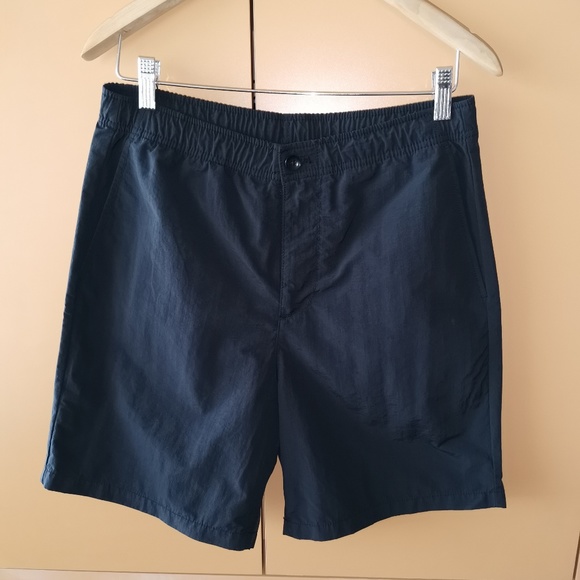 GAP - 7” Easy Shorts (S) - Picture 2 of 10